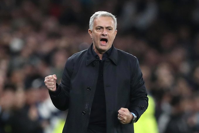 Mourinho Poised to Return to Benfica Following Lage’s Dismissal