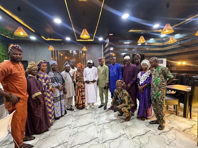 ANBROAD Oyo Honours Rtn. Oluseyi Oyebamiji for Outstanding Philanthropy and Service to Humanity